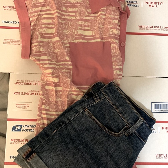 Blush Pink Floral/Striped LuLaRoe Amy Dolman Blouse - NWT XXS (Oversized) - Picture 3 of 12